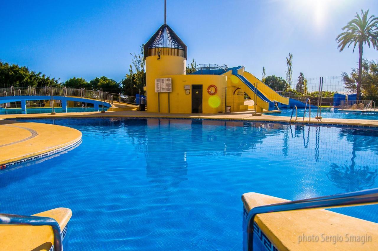 137 Minerva Apartamentos - Vista Al Mar - Piscina Y Playa - Cercano A Tren, Restaurantes Y Tiendas Benalmádena Exteriör bild